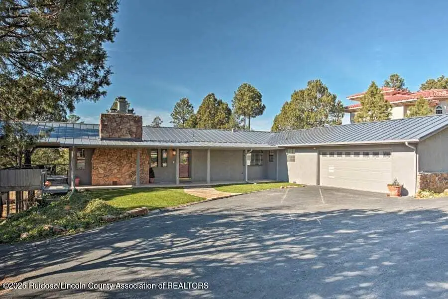 305 Mcbride Drive, Ruidoso, NM 88345 - Image #2