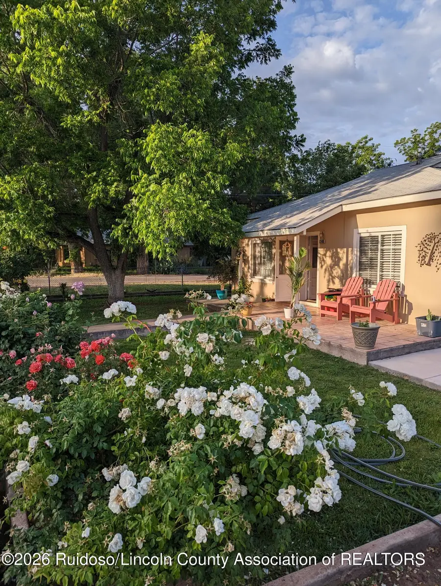 901 6th Street, Tularosa, NM 88352 - #2
