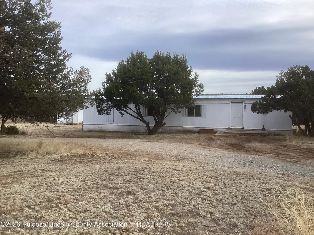 144 Crest View Road, Capitan, NM 88316 - #1