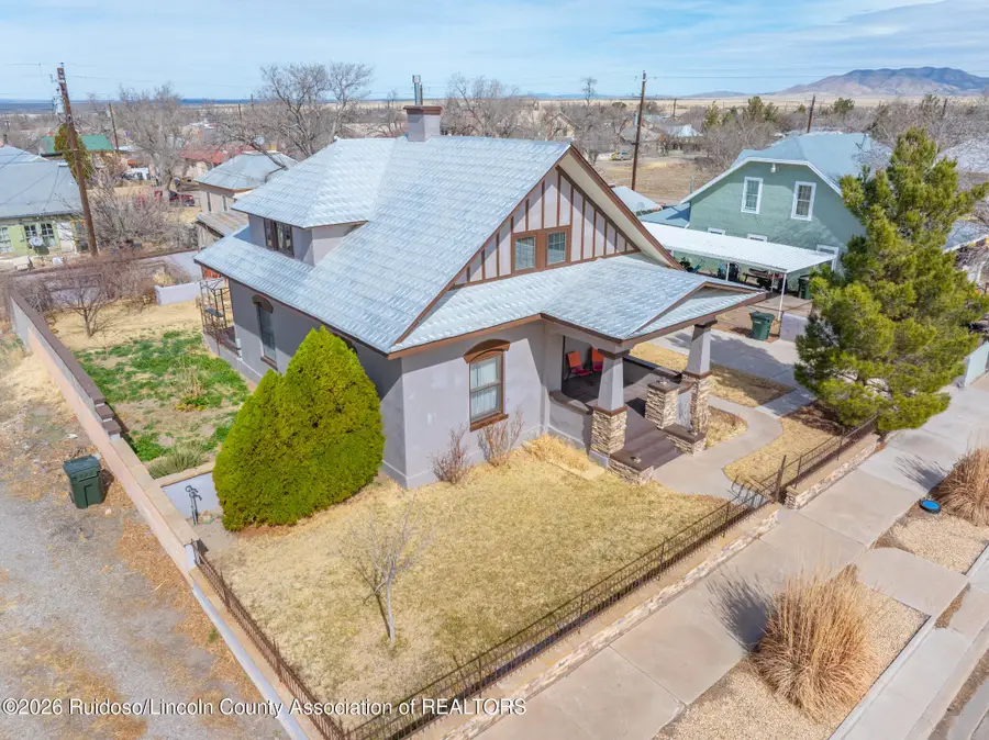 406 11th Street, Carrizozo, NM 88301 - #2