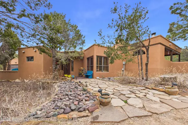 121 Agua Fria Drive, Ruidoso Downs, NM 88346