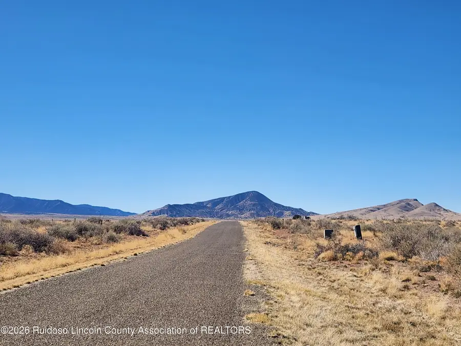 104 Gopher Gulch Loop, Carrizozo, NM 88301 - #2