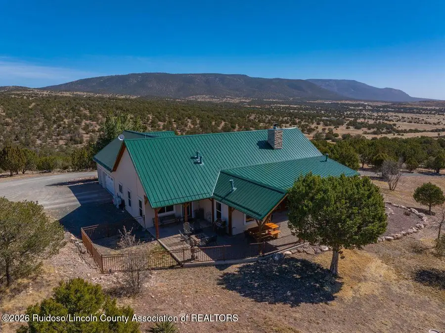 185 Fort Lone Tree Road, Capitan, NM 88316 - #3
