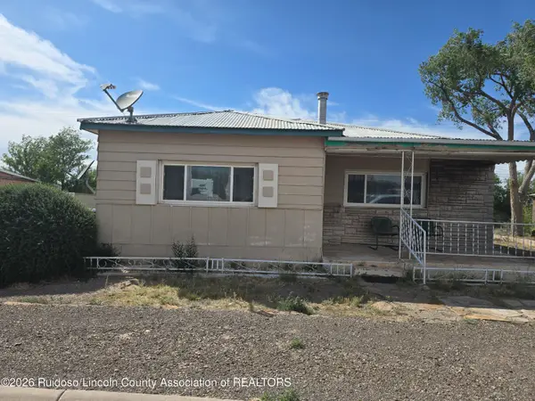402 Aspen Street, Carrizozo, NM 88301