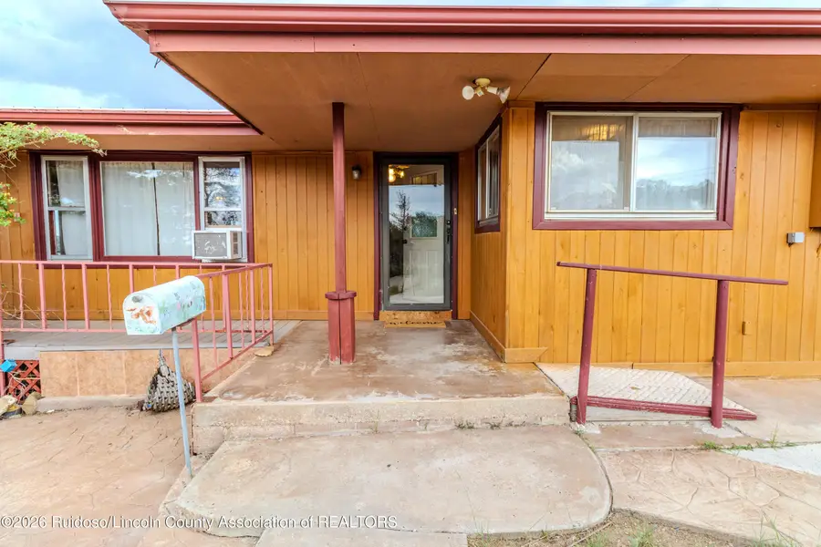 270 Main Road, Capitan, NM 88316 - #2