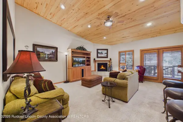 205 Racquet Drive, Ruidoso, NM 88345