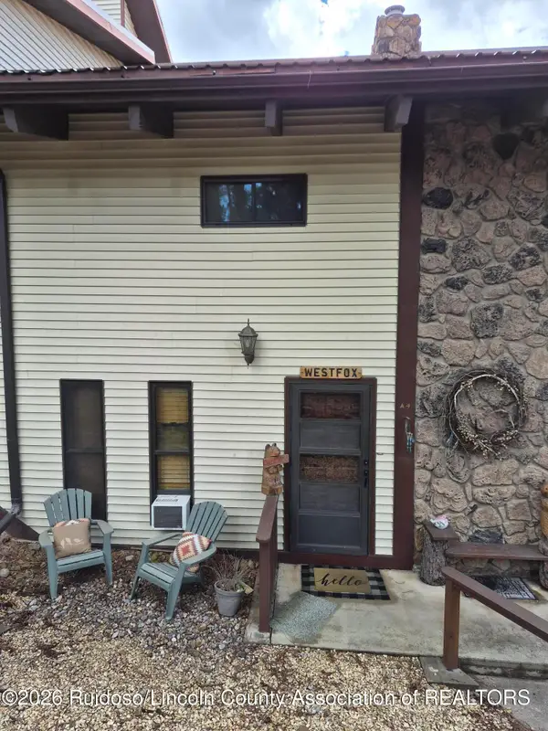 220 Lookout Drive, Ruidoso, NM 88345