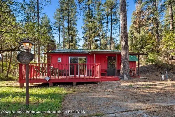 108 Twin Mountain Road, Ruidoso, NM 88345