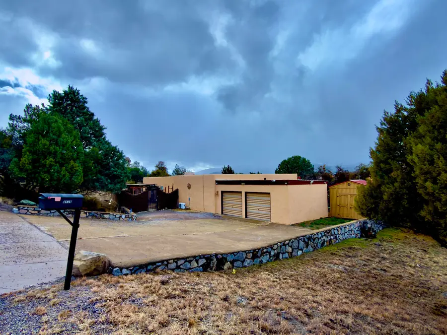 4539 N Eddie Ward Way, Silver City, NM 88061-4727 - Image #2