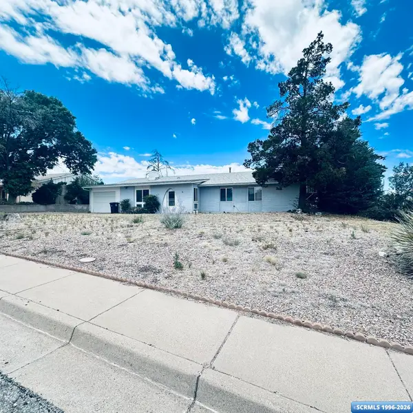 404 Malachite Avenue, Tyrone, NM 88045