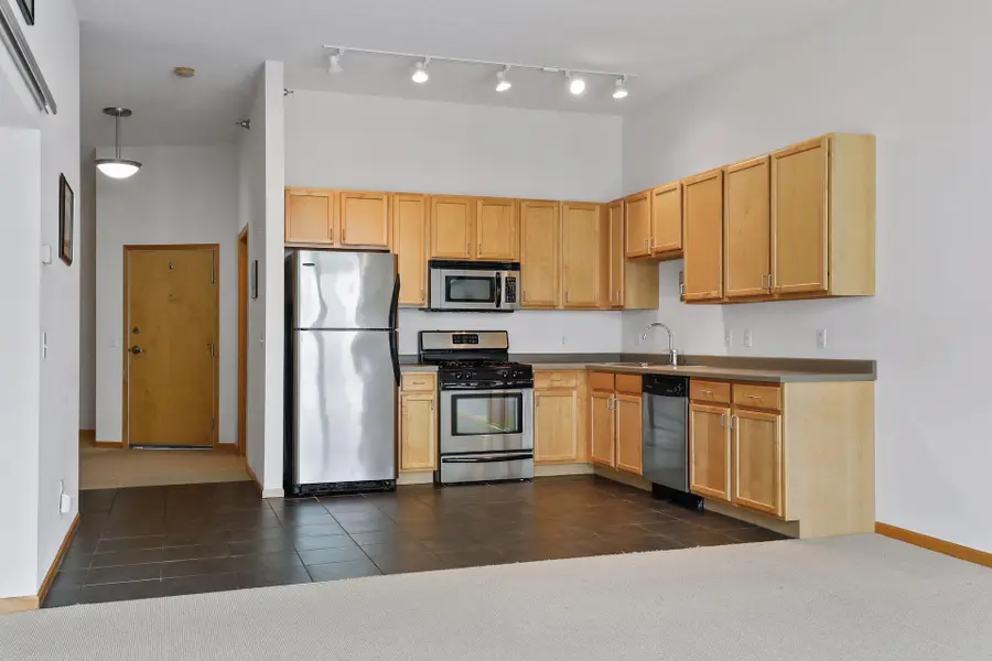 2650 University Avenue W #320, Saint Paul, MN 55114 - #3