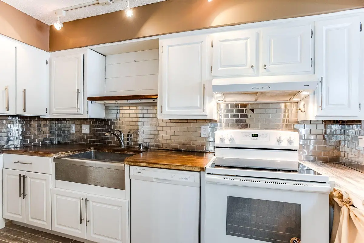 2200 Nevada Avenue S #211, Saint Louis Park, MN 55426 - #1