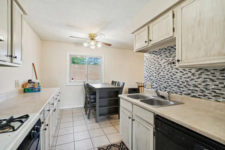 8781 Ironwood Avenue S, Cottage Grove, MN 55016 - Image #3