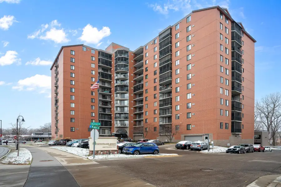 6500 Woodlake Drive #705, Richfield, MN 55423 - Image #2