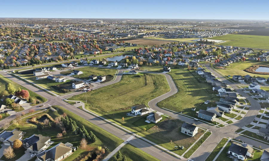 305 48th Avenue S, Moorhead, MN 56560 - Image #3