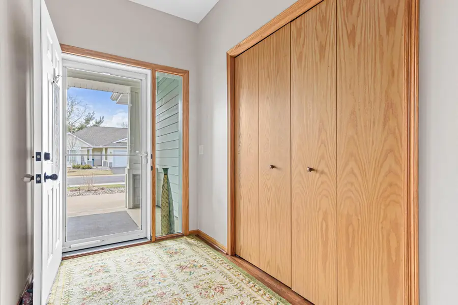 1427 Ravoux Lane, Chaska, MN 55318 - Image #3