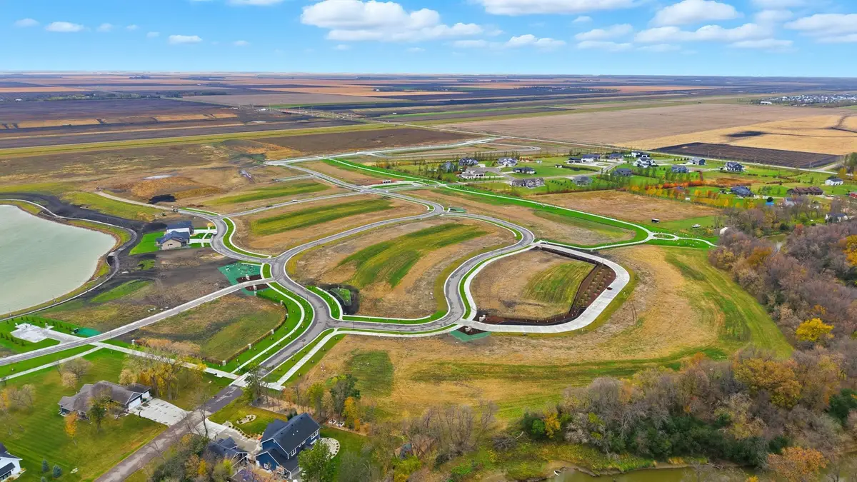 7645 Whitman Drive, Horace, ND 58047 - Image #1