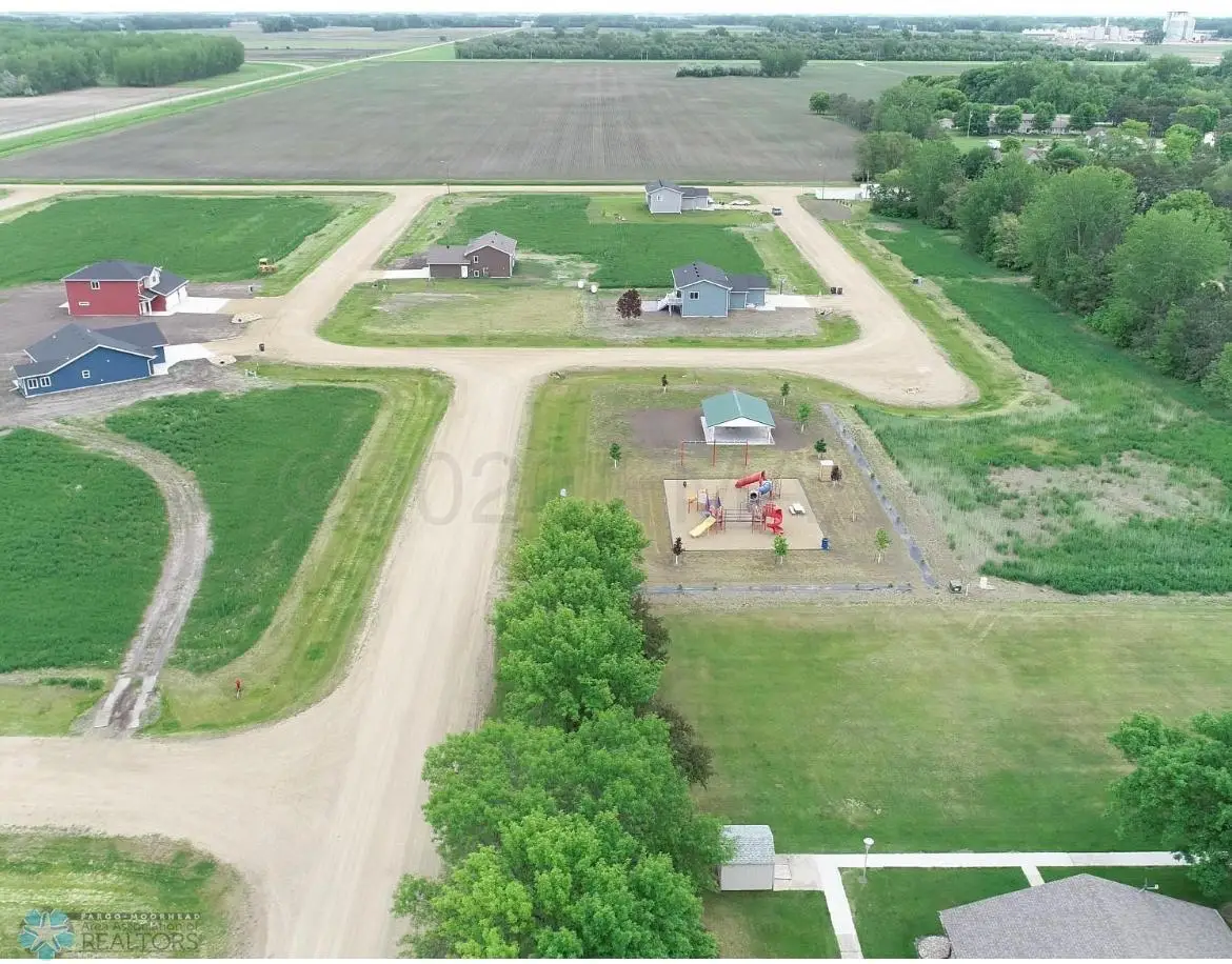 102 Pine Drive, Hankinson, ND 58041 - Image #1
