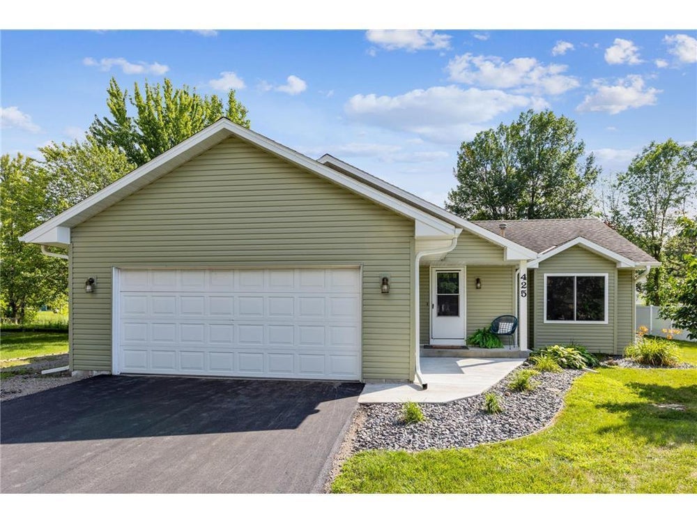 425 Pond View Road Nw, Saint Michael, MN 55376 BHGRE