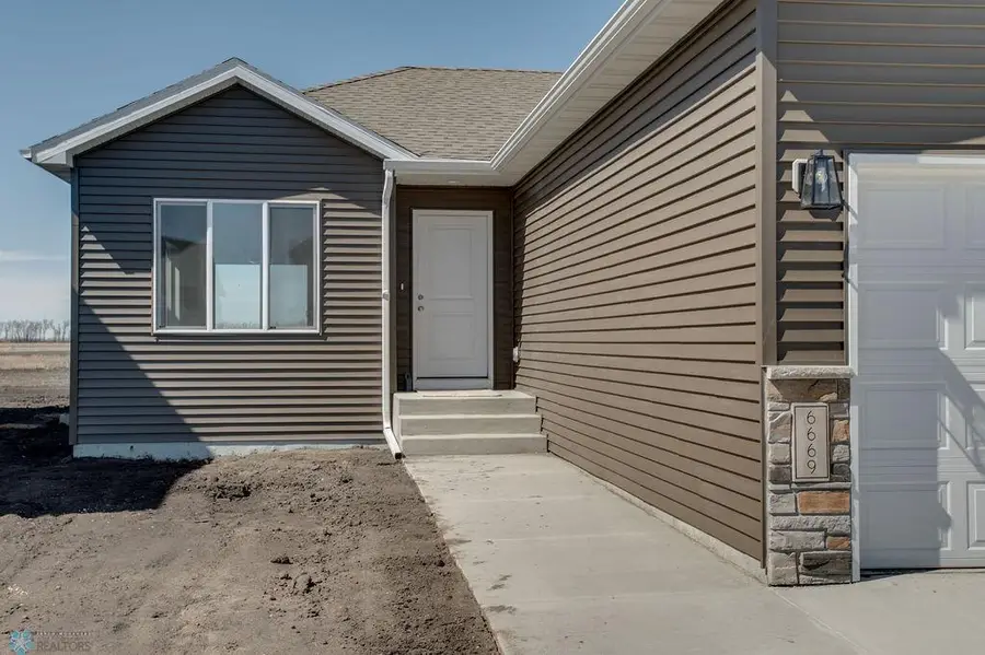 6669 Belding Drive S, Fargo, ND 58104 - Image #2