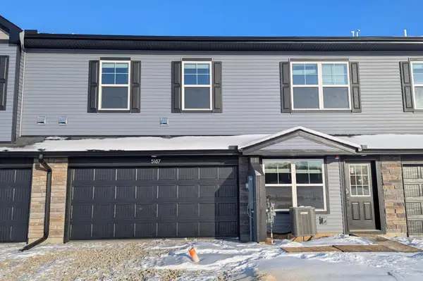 5187 Long Pointe Pass, Woodbury, MN 55129