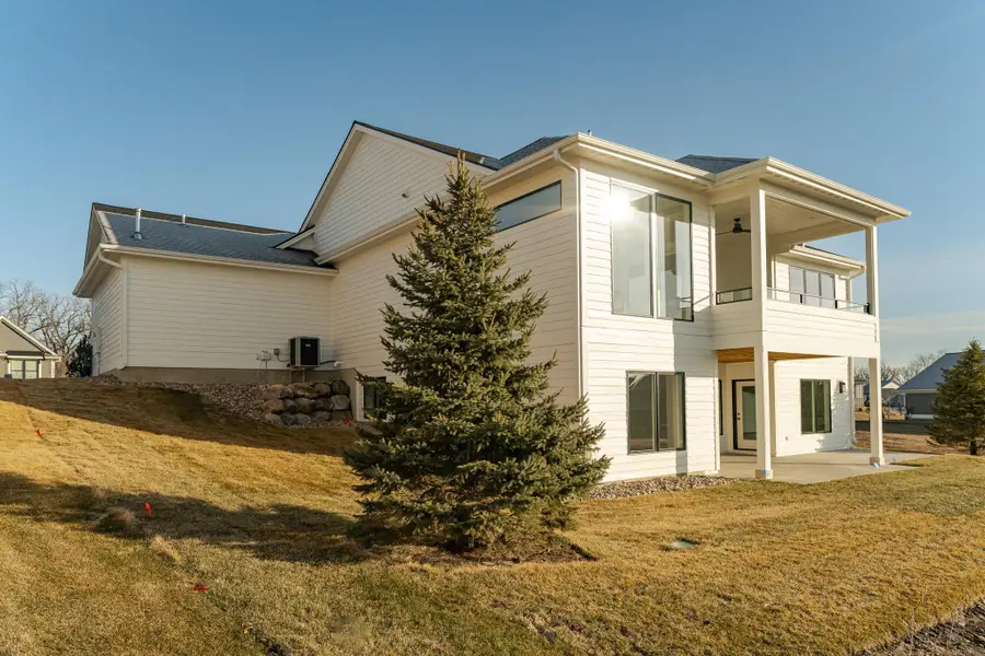 2656 Bentley Drive Sw, Rochester, MN 55902 - #2