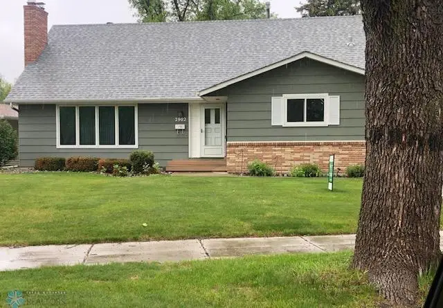 2902 3rd Street N, Fargo, ND 58102 - Image #1