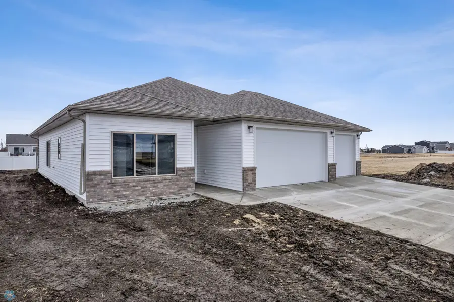 10218 73rd Street S, Horace, ND 58047 - #2