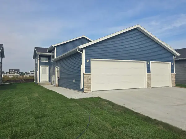 6751 Joseph Street, Horace, ND 58047
