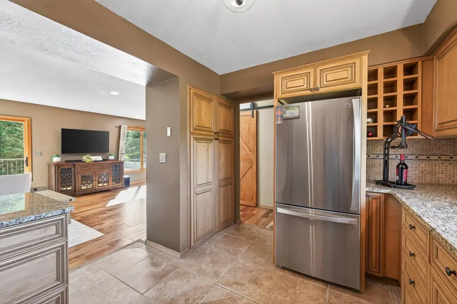 10243 Englewood Drive, Eden Prairie, MN 55347 - Image #3