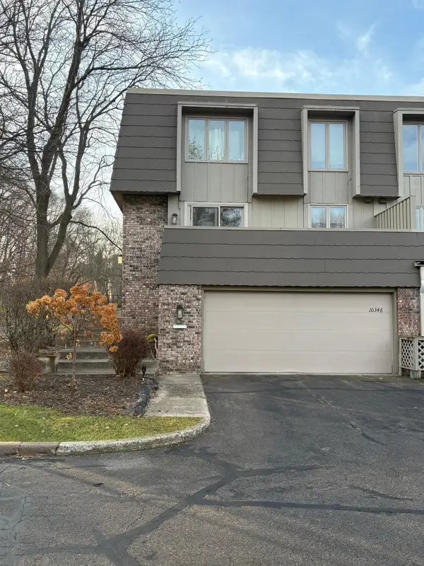 10346 Berkshire Road, Bloomington, MN 55437