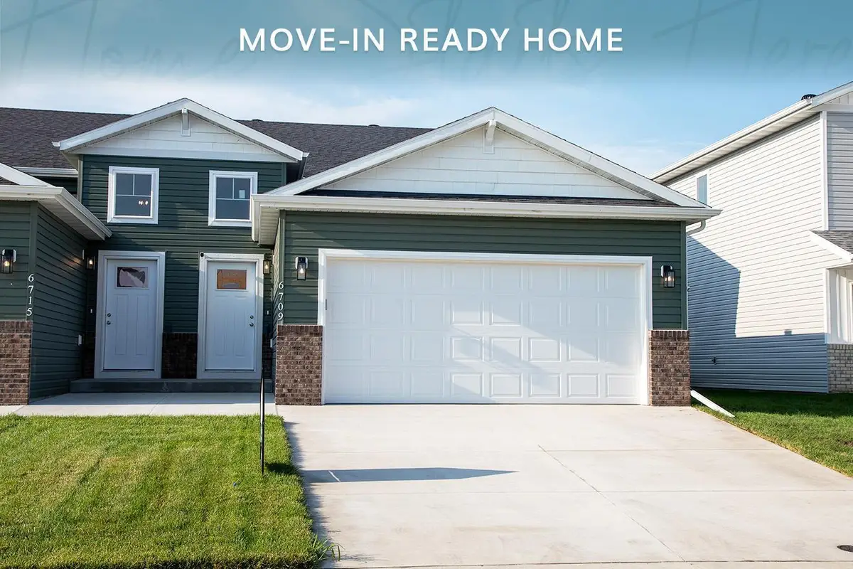 6709 Meadow View Drive S, Fargo, ND 58104 - #1