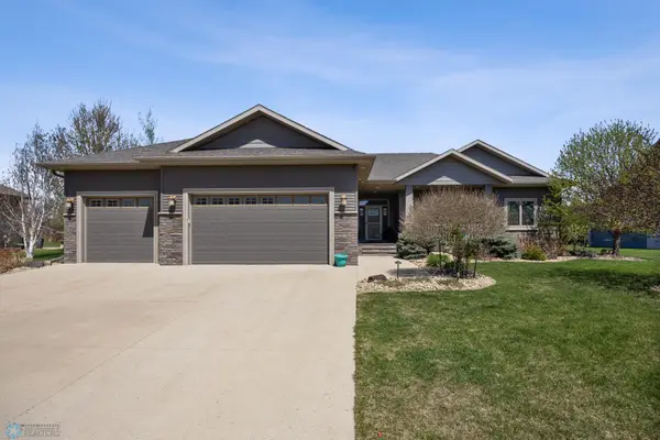 6048 27th Street S, Fargo, ND 58104