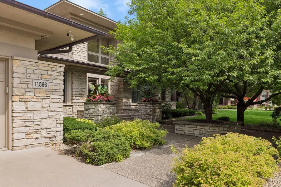 11566 Cedar Pass, Minnetonka, MN 55305 - #3
