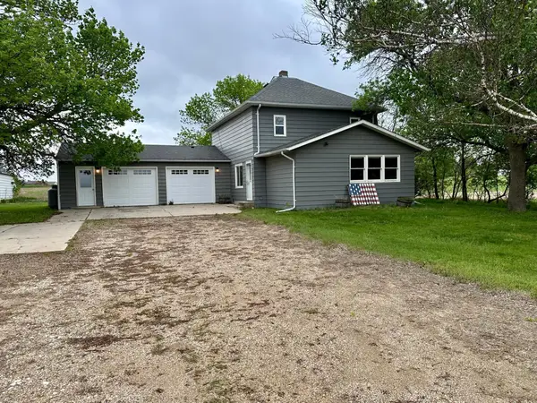 210 160th Avenue, Edgerton, MN 56128