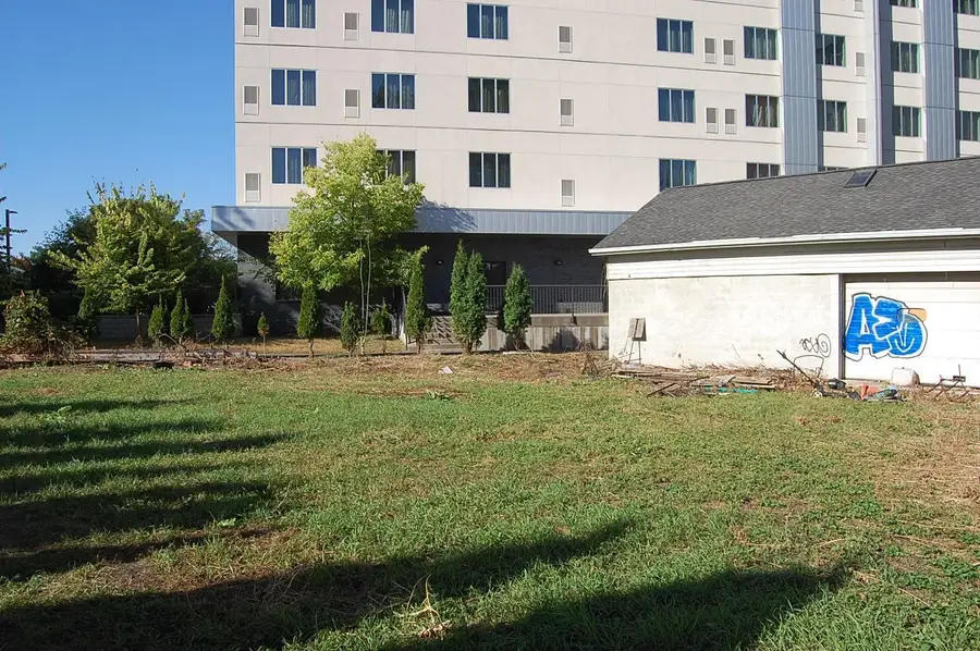 2530 Essex Street Se, Minneapolis, MN 55414 - #3