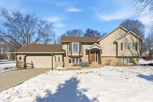 1500 Rushmore Drive, Burnsville, MN 55306