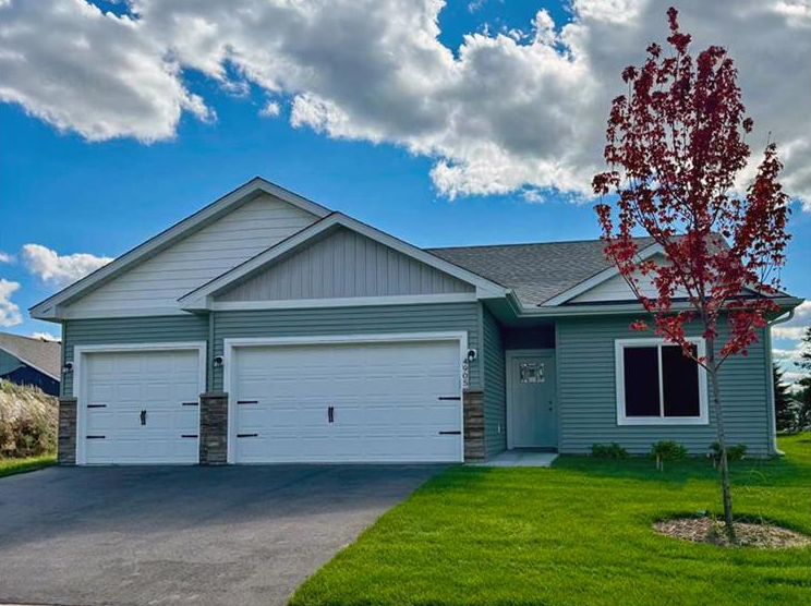 4840 Education Drive N, Hugo, MN 55038 - Image #1