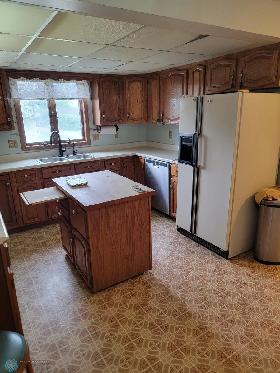 117 5th Street W, Halstad, MN 56548 - #3