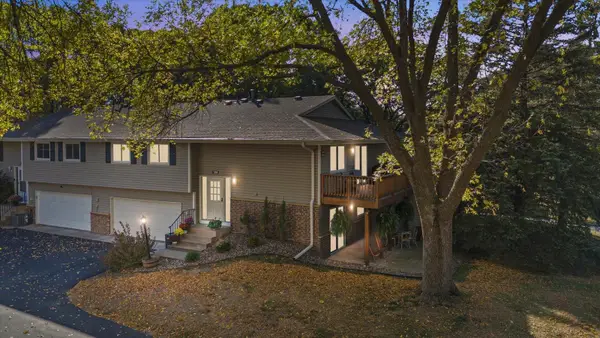 1266 Timbershore Lane, Eagan, MN 55123