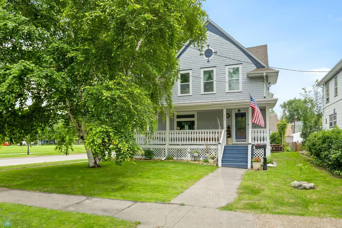 429 9th Avenue S, Fargo, ND 58103 - Image #1