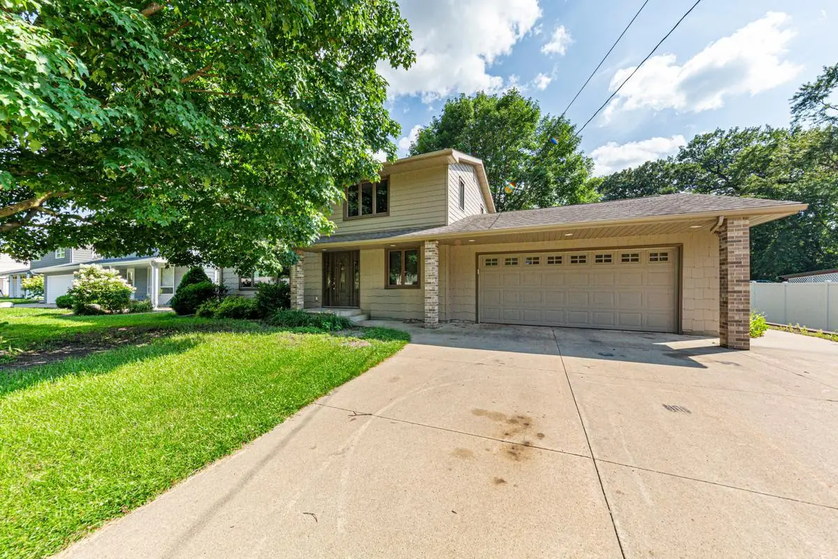 1633 Massee Street, Albert Lea, MN 56007 - Image #1