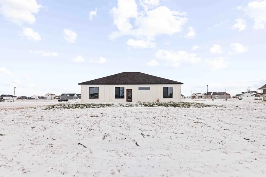 215 Emma Court, Mapleton, ND 58059 - #3