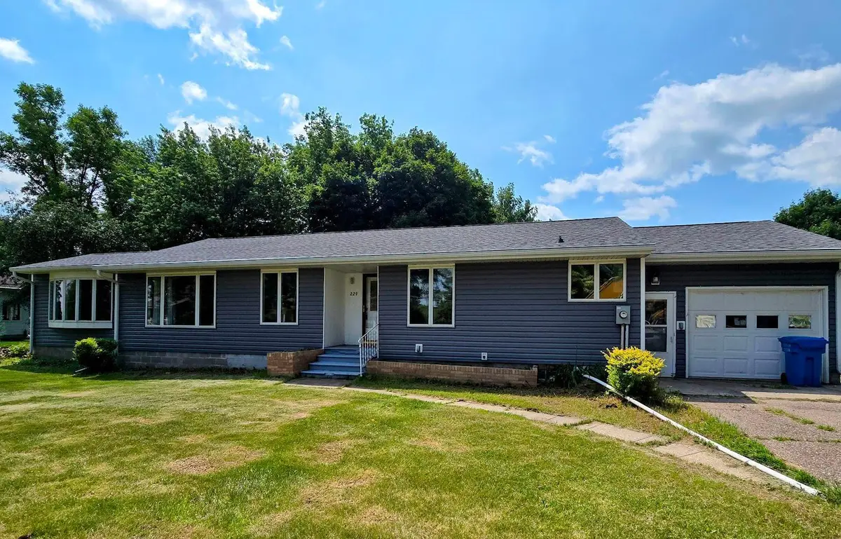 229 E Oak Street, Tyler, MN 56178 - Image #1