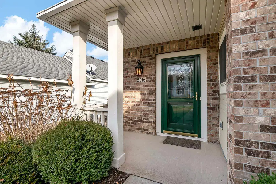 8916 Coffman Path, Inver Grove Heights, MN 55076 - Image #2