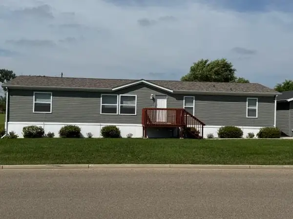 1405 48th Street W, Williston, ND 58801