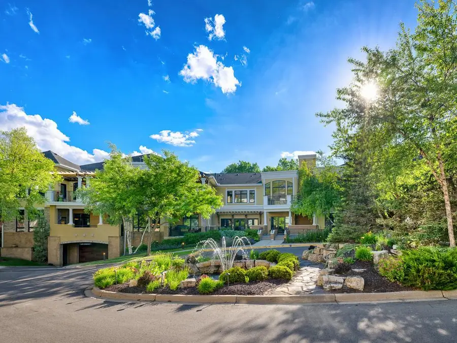 715 Linden Street #204, Mendota Heights, MN 55118 - #2