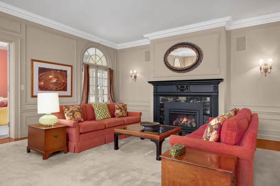 2400 Pillsbury Avenue S, Minneapolis, MN 55404 - Image #2