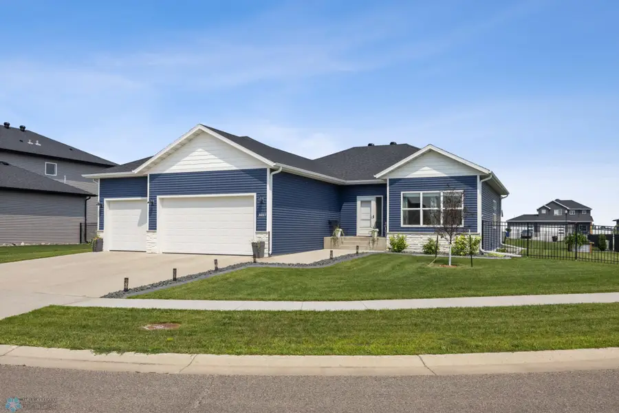 3037 Prairie Farms Circle S, Fargo, ND 58104 - Image #2