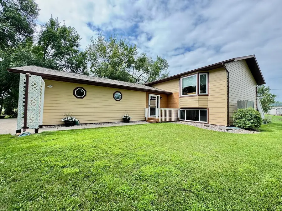 502 Sha Street, Foxhome, MN 56543 - Image #3